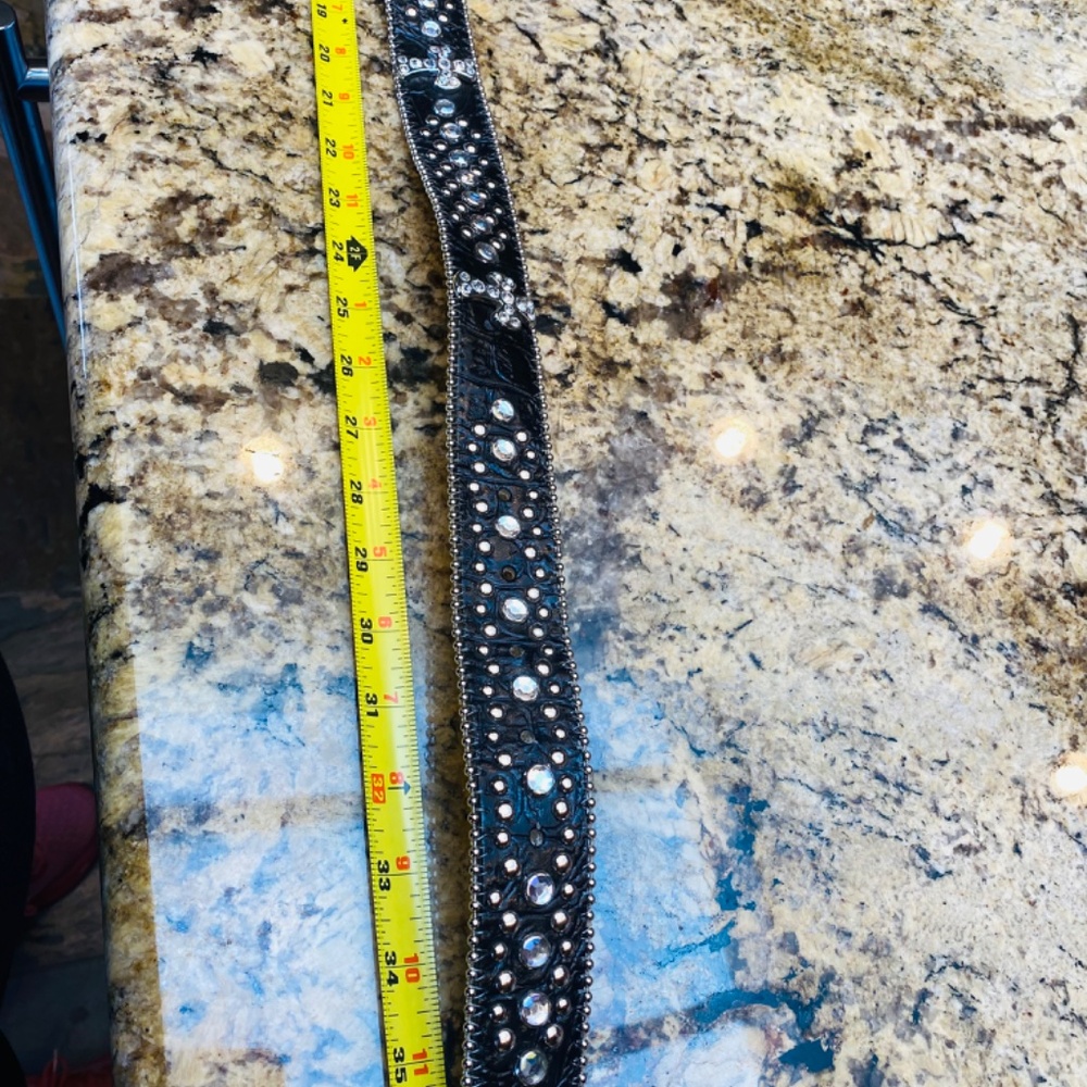 Women’s Rhinestone Belt - Picture 4 of 10